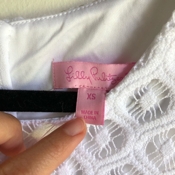 Lilly Pulitzer shift dress - Picture 8 of 10